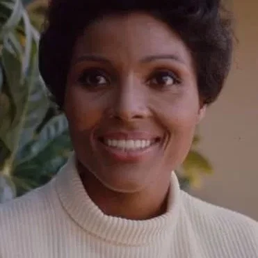  Kim Hamilton