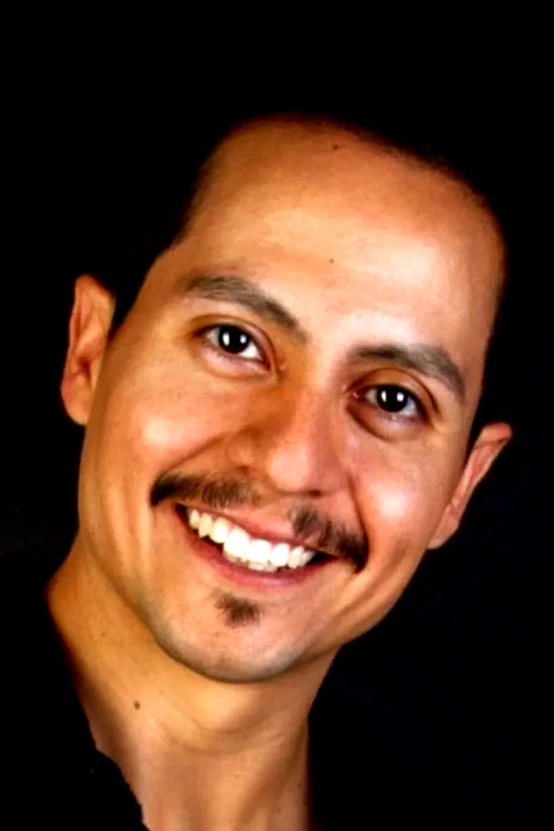  Guillermo Nava