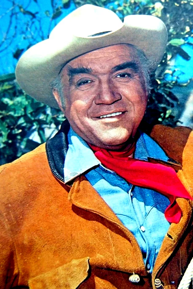  Lorne Greene