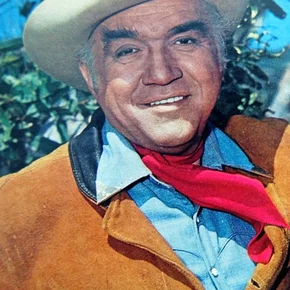 Photo star :  Lorne Greene