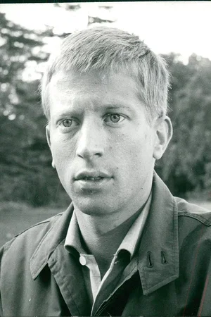  Andrew Ray