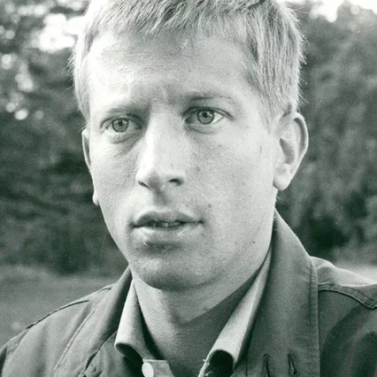  Andrew Ray
