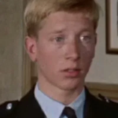  Andrew Ray