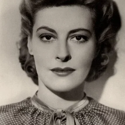  Marianne Hoppe