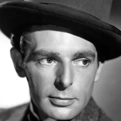  Roderick Lovell