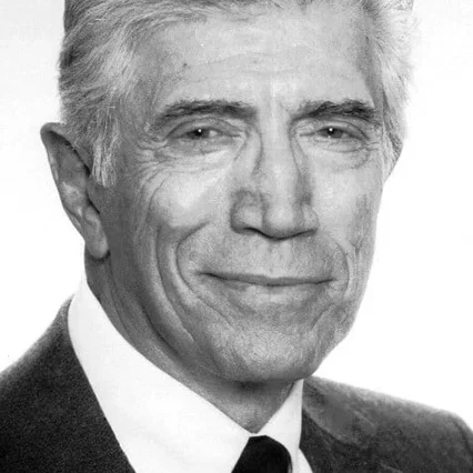  Joseph Campanella