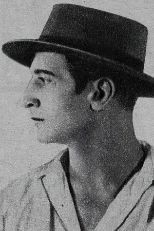  Pierre Daltour photo