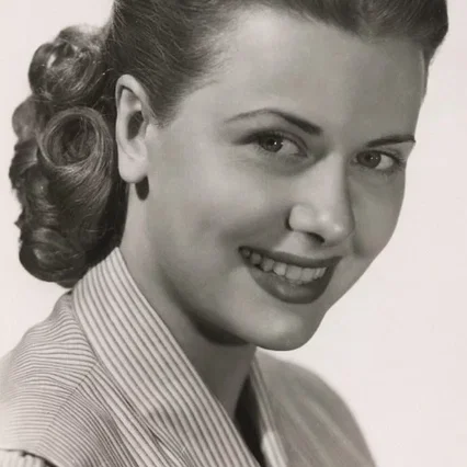  Helen Westcott