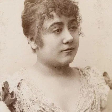  Therese Kolb
