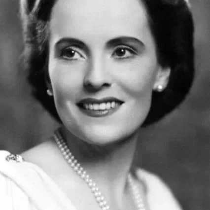  Jarmila Novotna