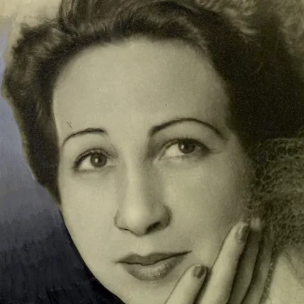  Henriette Morineau
