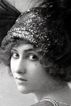  Lilian Greuze