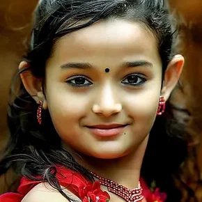 Photo star :  Meenakshi