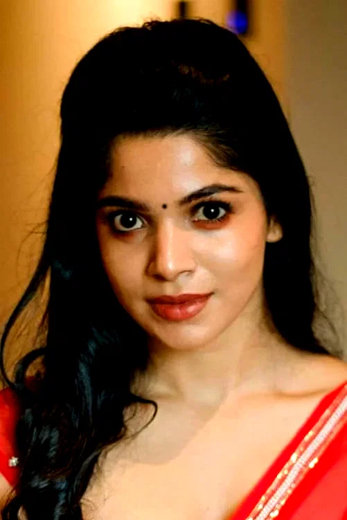  Divyabharathi