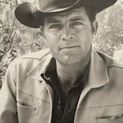  Dale Robertson
