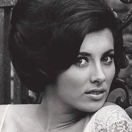  Beverly Adams