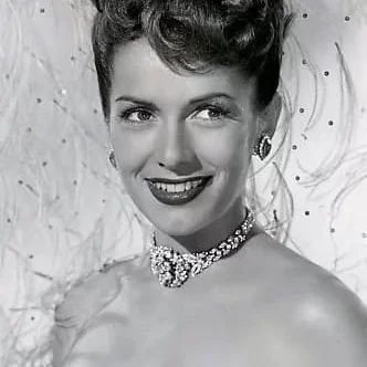  Jinx Falkenburg