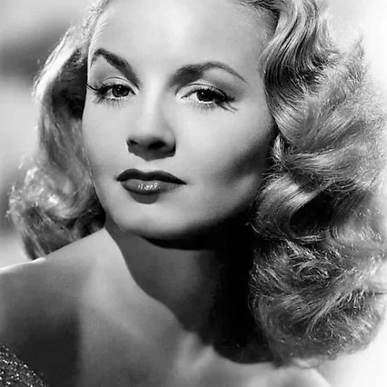  Janet Blair