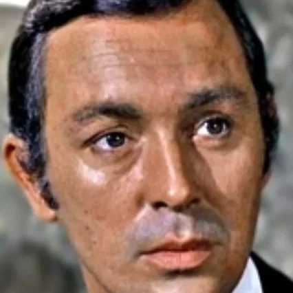  Robert Yuro