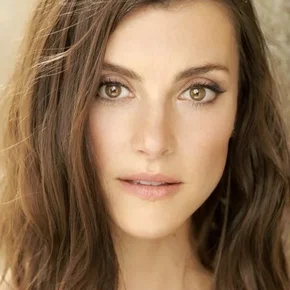 Photo star : Emma Lahana