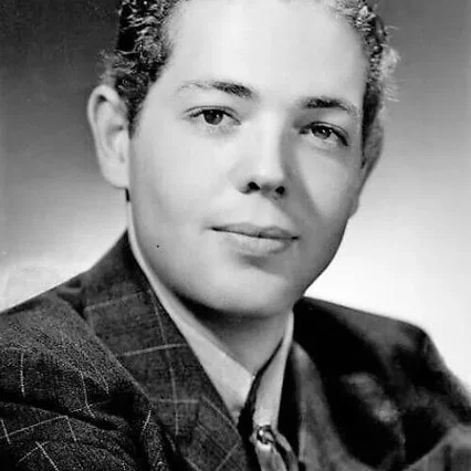  Douglas McPhail