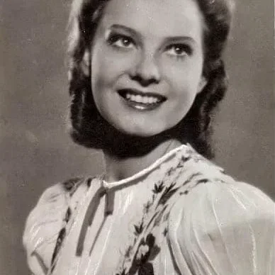  Zita Persel