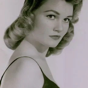 Photo star :  Jackie Russell