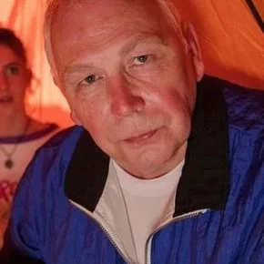 Photo star :  Robert Calvert