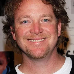 Photo star : Robert Duncan McNeill