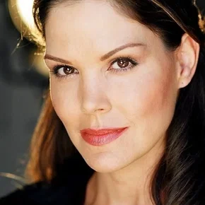 Photo star :  Paula Trickey