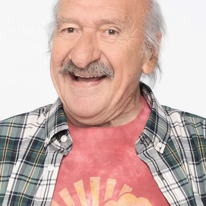  Vassilis Colovos