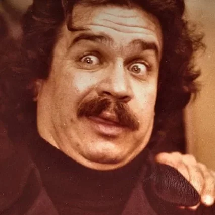  Vasilis Bouyiouklakis