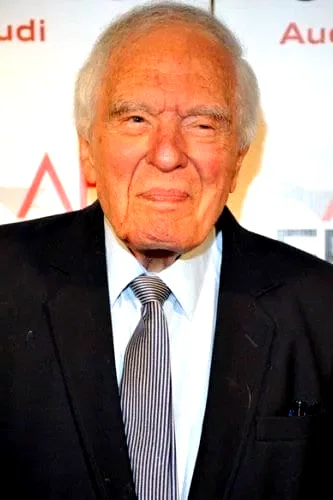 Angus Scrimm