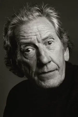 Gerard Maguire photo