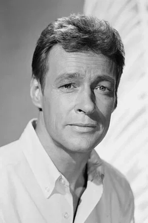  Russell Johnson