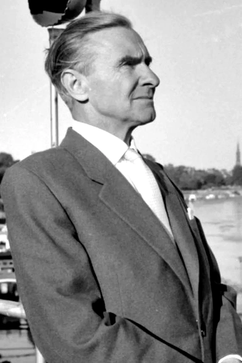 Frank Wisbar