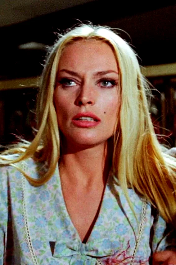  Maggie Kimberly