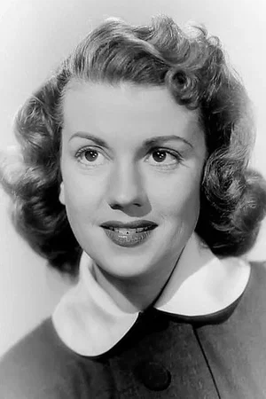  Aline Towne photo