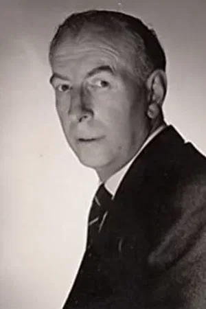  Russell Napier photo
