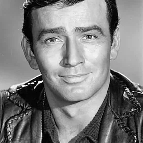 Photo star : James Drury
