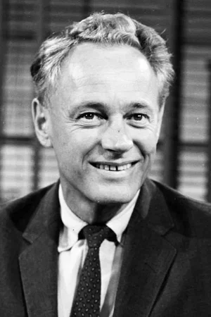  Leon Janney