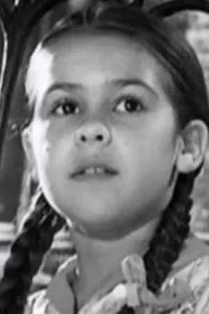  Lucy Appleby photo