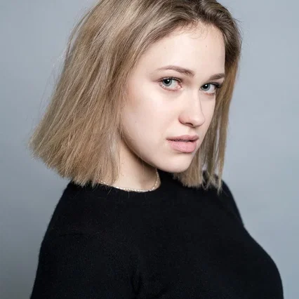  Helena Englert