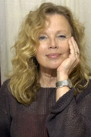  Marta Kristen photo
