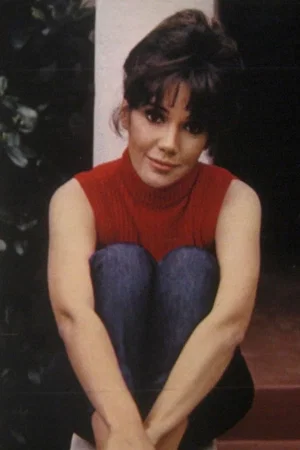  Mary Ann Mobley