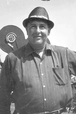  Alfredo B. Crevenna photo