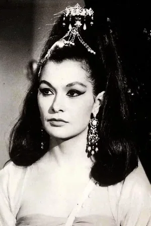  Gloria Milland photo