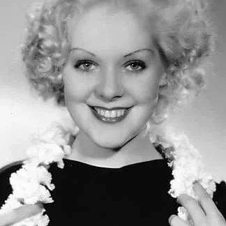  Alice Faye