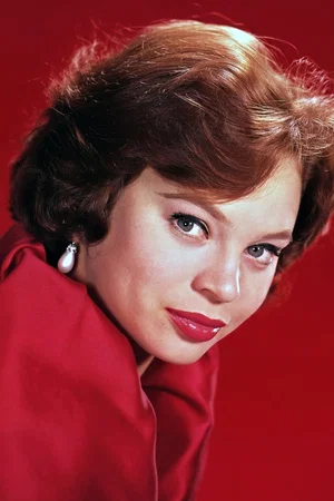  Juliet Prowse