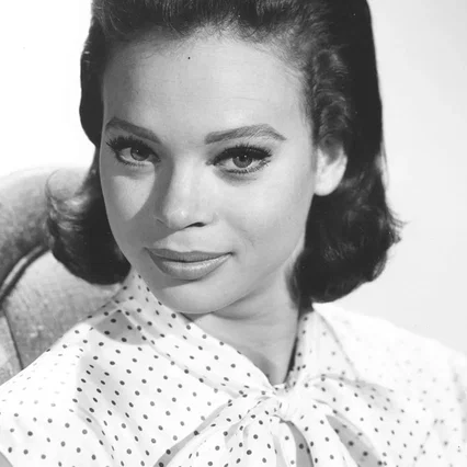  Juliet Prowse